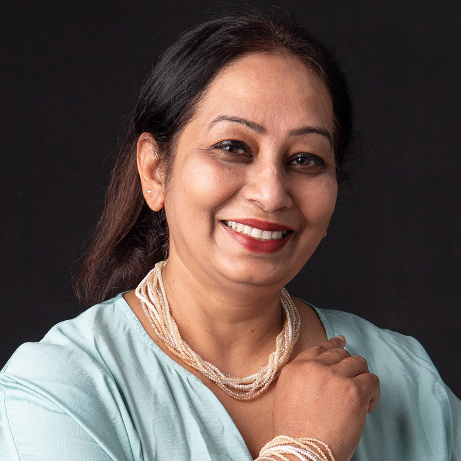  Shoma Mittra